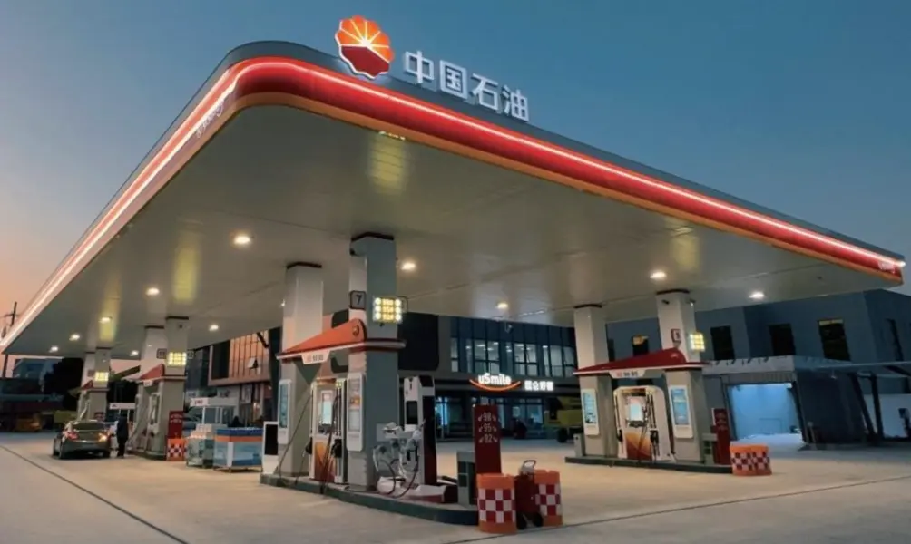 Είναι αρκετή η αναβάθμιση του έξυπνου εξοπλισμού ώστε τα πρατήρια βενζίνης να ανταγωνίζονται στο νέο ολοκληρωμένο ενεργειακό πεδίο μάχης;